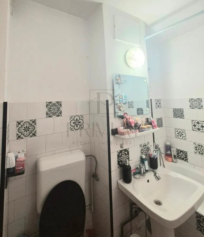 Dambovita - 2 Camere - Etaj 2 - Bloc Izolat - foto 7
