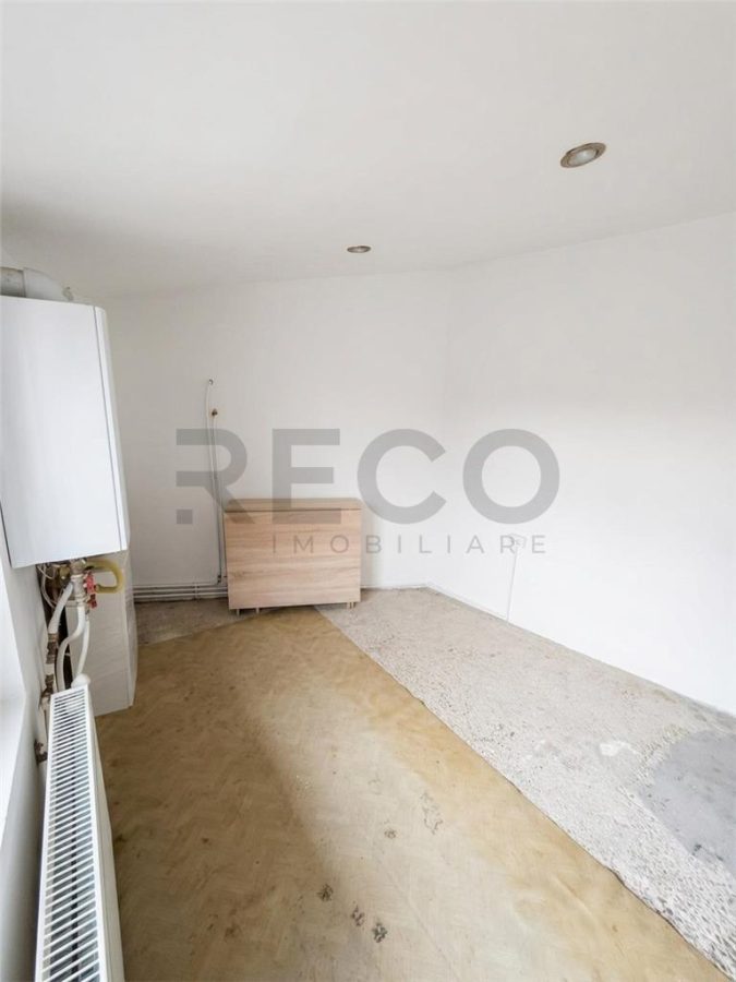 RECO Casa de vanzare - Str. Alunei, Oradea - foto 13
