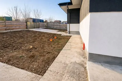Casa 3 camere Horpaz Miroslava ,500 mp teren FINALIZATA - foto 10