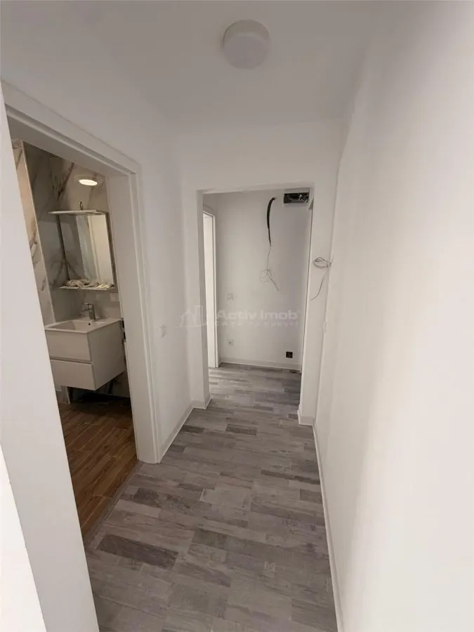 Bocsa Romana, Proiect NOU, 28 de Apartamente  cu 2 si 3 Cam.,Modernizat total Premium. - foto 5