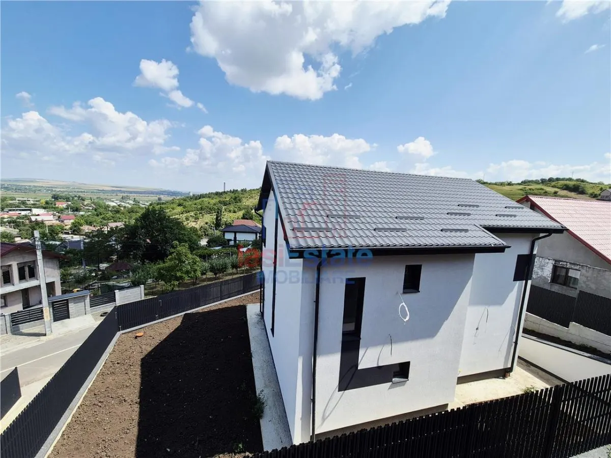 Casa de vanzare cu priveliste frumoasa - foto 5