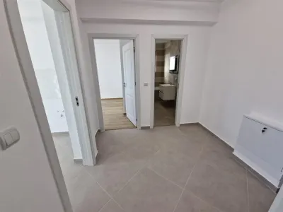Apartament INTABULAT 2 camere luxcapat CUG zona vile - Iasi