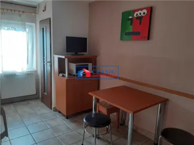 Inchiriere apartament 3 camere decomandate in Zorilor strada Observatorului - foto 2