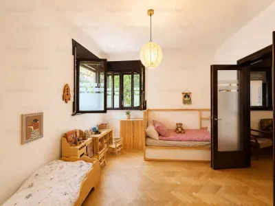 Vanzare apartament 4 camere in vilă | Bd Decebal - Matei Basarab | parter /P+E | impecabil | 100mp utili | - foto 3