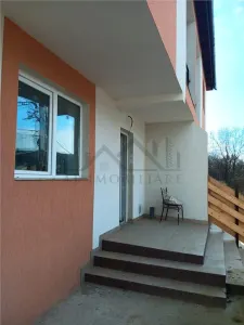 Zona Visani, vila noua, P+1 tip duplex, su-100mp t-200mp toate utilitatile - foto 2