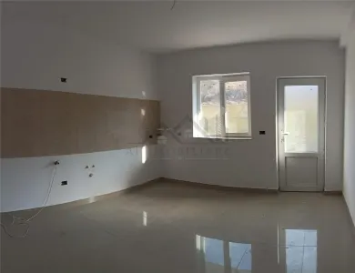 Zona Visani, vila noua, P+1 tip duplex, su-100mp t-200mp toate utilitatile - foto 5
