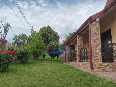 Sos Rediu aproape de gradinita Kiki CASA parter cu teren 500mp super amenajat - Rediu
