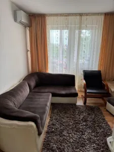 Apartament 2 camere , Avram Iancu,parcare,mobilat ,79900 Euro - foto 2