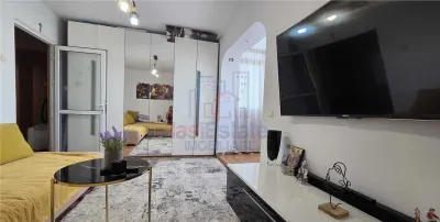 Apartament 2 camere, bloc cu lift, zona excelenta - Pacurari - Iasi