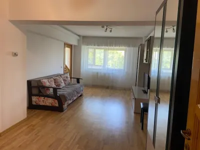 2 camere Centru ,Lux - foto 4