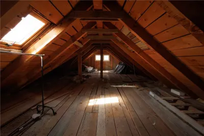 Casa spatioasa cu etaj si curte în Ghimbav - foto 21