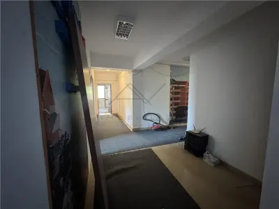 VANZARE PRELUNGIREA GHENCEA PARTER | SPATIU COMERCIAL 200 mp APARTAMENT 4 CAMERE - foto 9