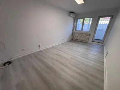 Vila individuala de vanzare cu 7 camere - zona Banu Manta Ion Mihalache - foto 18