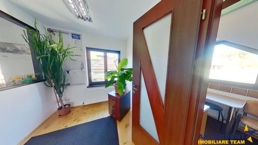 Nivel in casa, recomandat si activitati birou,  Central, Brasov - foto 5