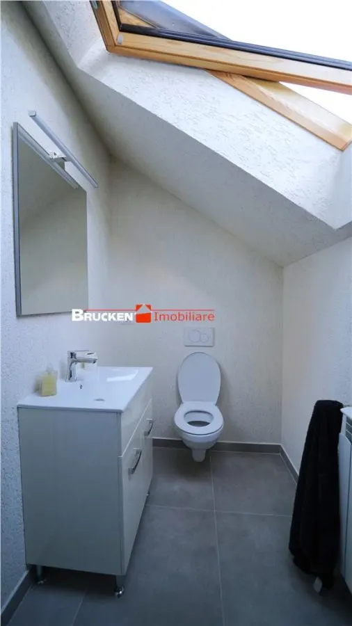 Spatiu de inchiriat in zona ultracentrala – ideal pentru birouri, cabinete sau activitati de servicii - foto 6