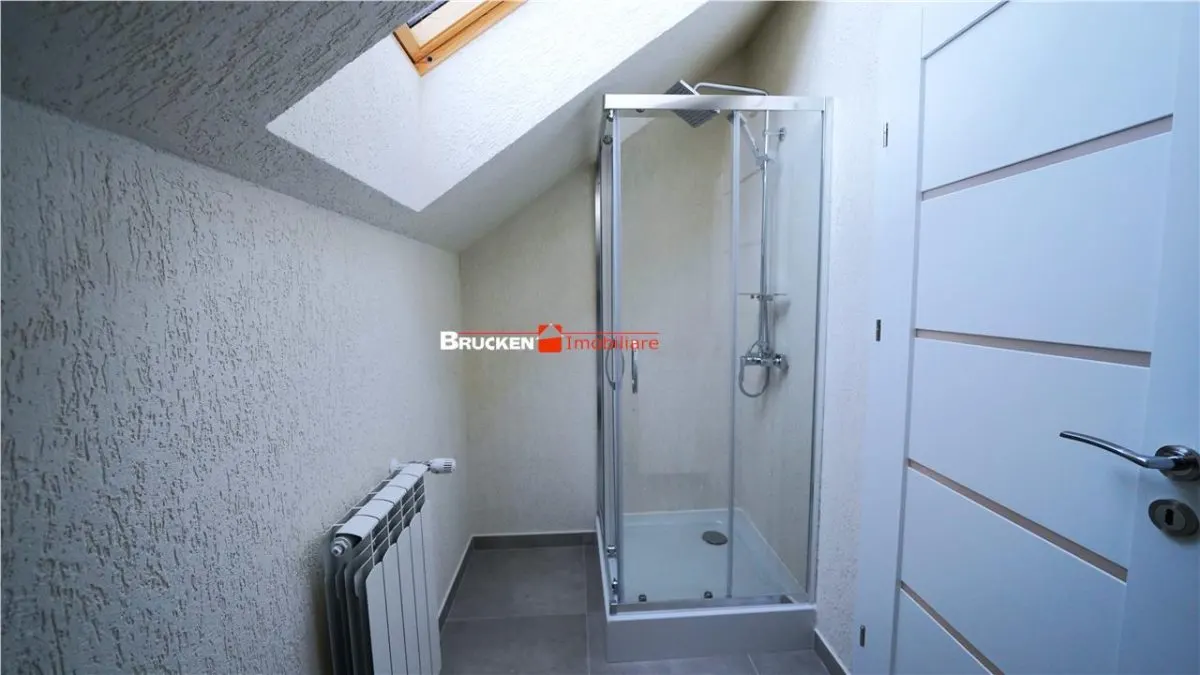 Spatiu de inchiriat in zona ultracentrala – ideal pentru birouri, cabinete sau activitati de servicii - foto 7