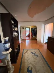 Apartament 4 Camere Decomandat Zona Inel II - foto 3