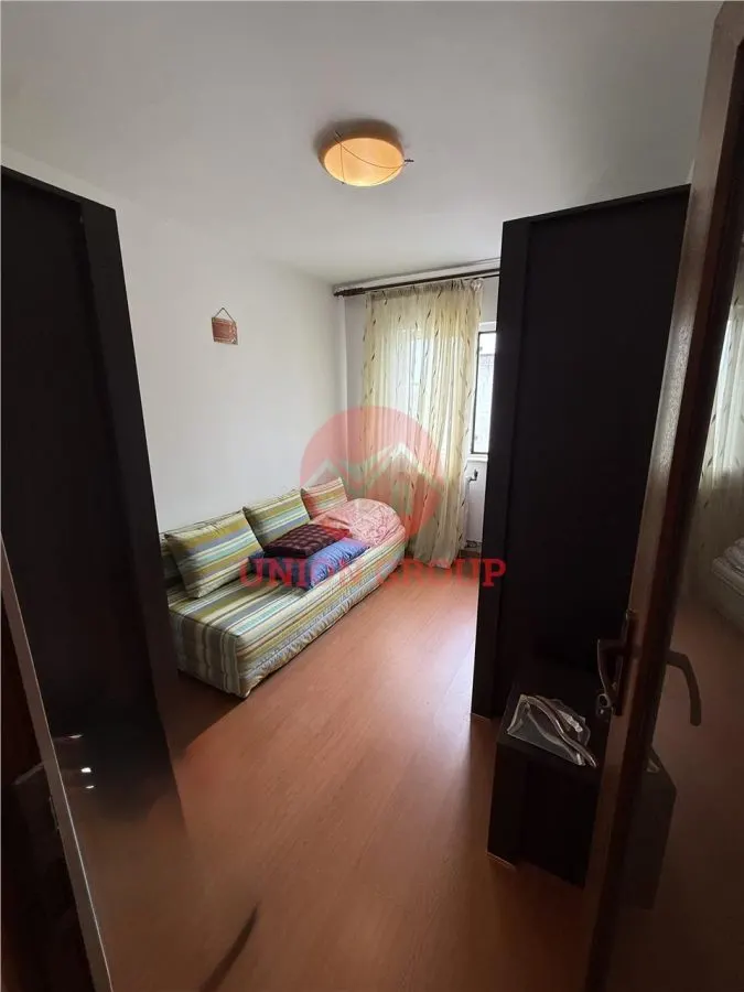 Apartament 4 Camere Decomandat Zona Inel II - foto 6