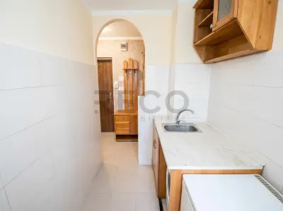 RECO Apartament cu o camera Decomandat  zona Salca - Oradea