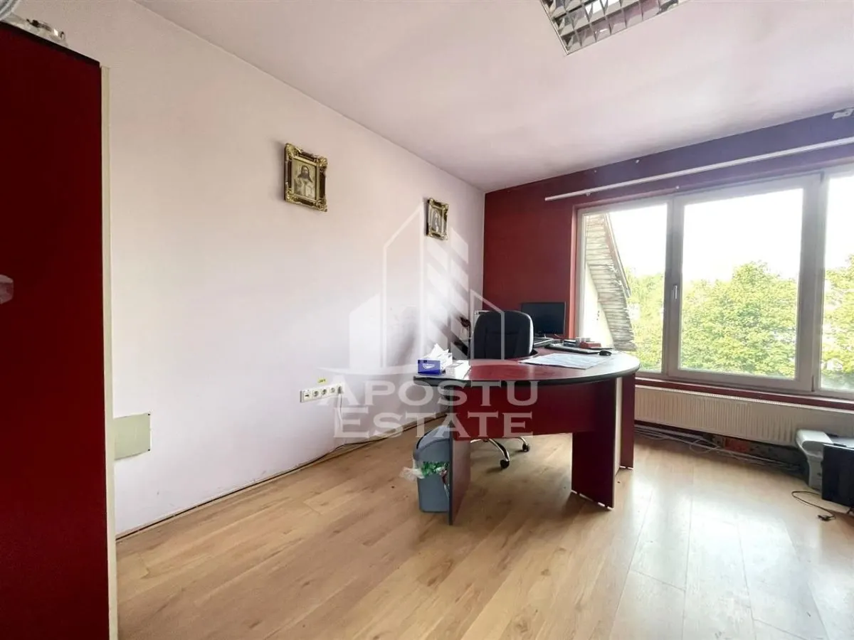 Spatiu comercial 252 mp P+1E, teren 382 mp, zona Elisabetin - foto 4