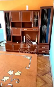 Apartament cu 2 camere ,centrala proprie,etaj intermediar,  Soarelui - foto 2