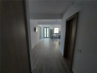 Apartament 2 camere de vanzare Platinum Residence - Coresi, Loc de parcare inclus - foto 4