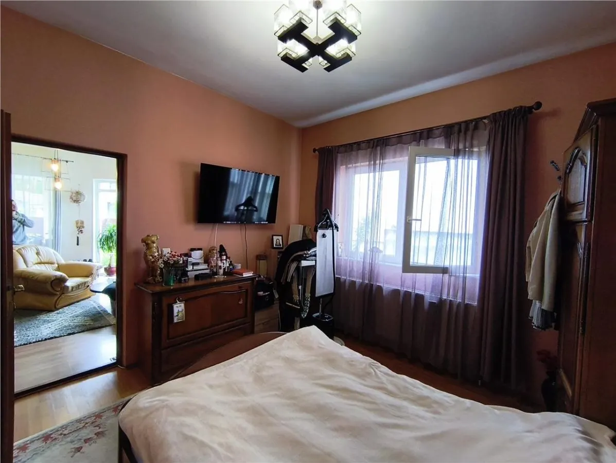 Casa Zona Centrala/4 camere/singur in curte - foto 7