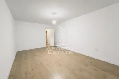Apartament de vanzare cu 3 camere, decomandat, centrala, Bucovina - foto 4