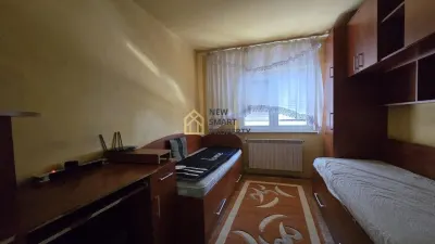 De vanzare apartament 3 camere, etaj 1, Rogerius - foto 8