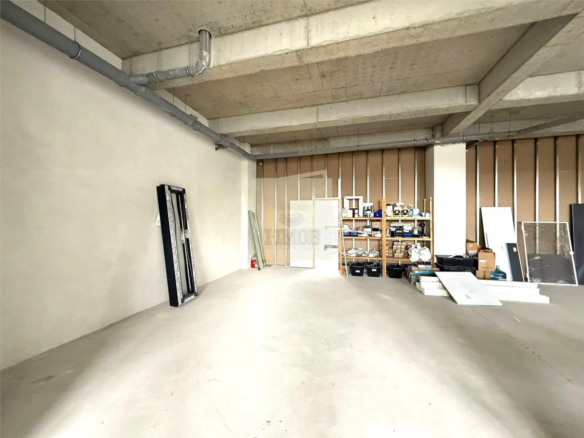 Spatiu comercial 140 mpu 4 parcari pretabil afacere Sibiu - foto 6