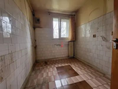 4 CAMERE  FIX LANGA METROU, SCOALA SI PARC - foto 14