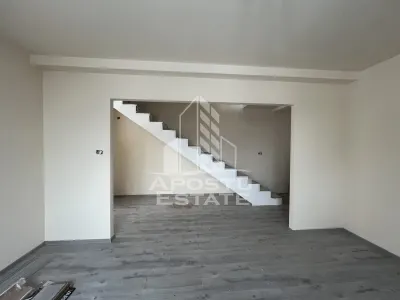 De inchiriat vila cu pozitie excelenta, ptr locuit sau sediu firma - foto 15