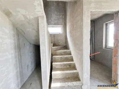 Resedinta noua Sanpetru–Bod, pe 500 mp, eficienta energetica, panouri solare, tripan Q Fort - foto 3