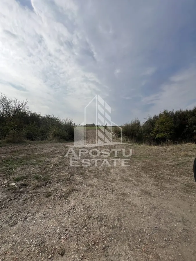 DE VANZARE – Teren 758 mp, zona Metro 2 – cu potential excelent de dez - foto 2