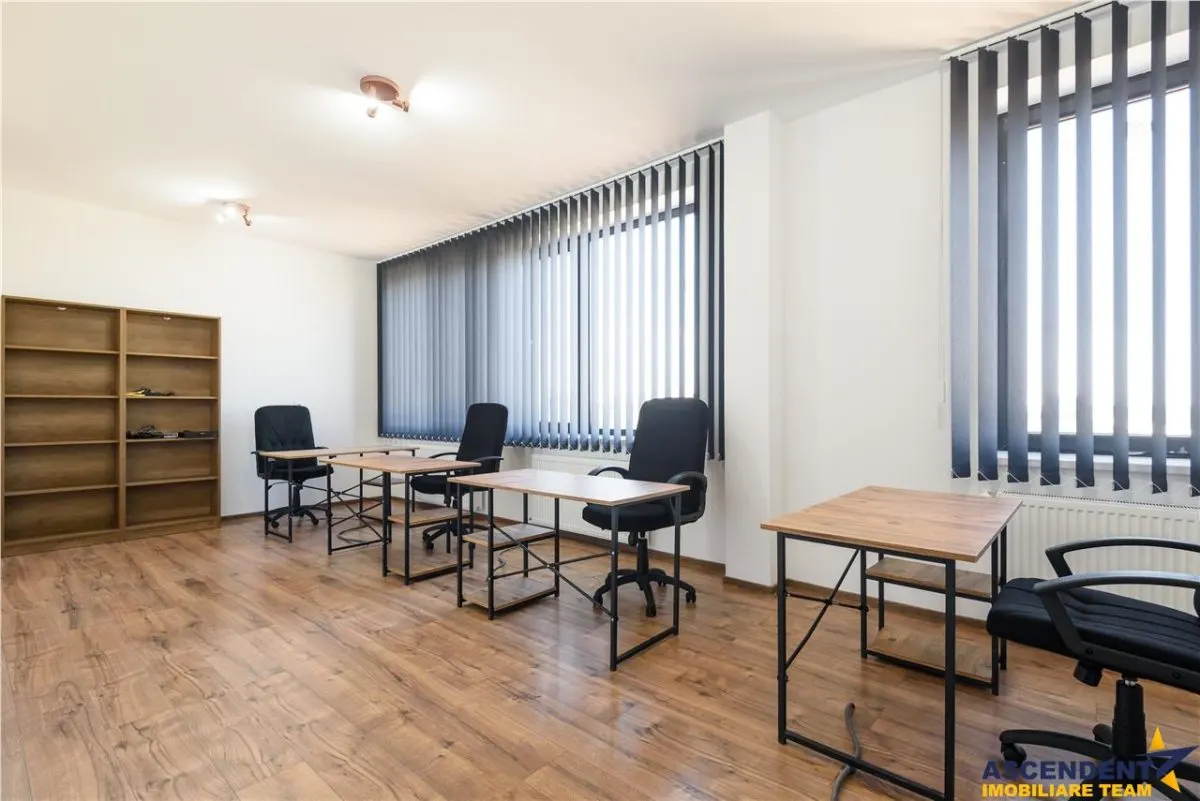 Hala moderna +3.000mp curte, conditii optime, exterior Brasov - foto 2