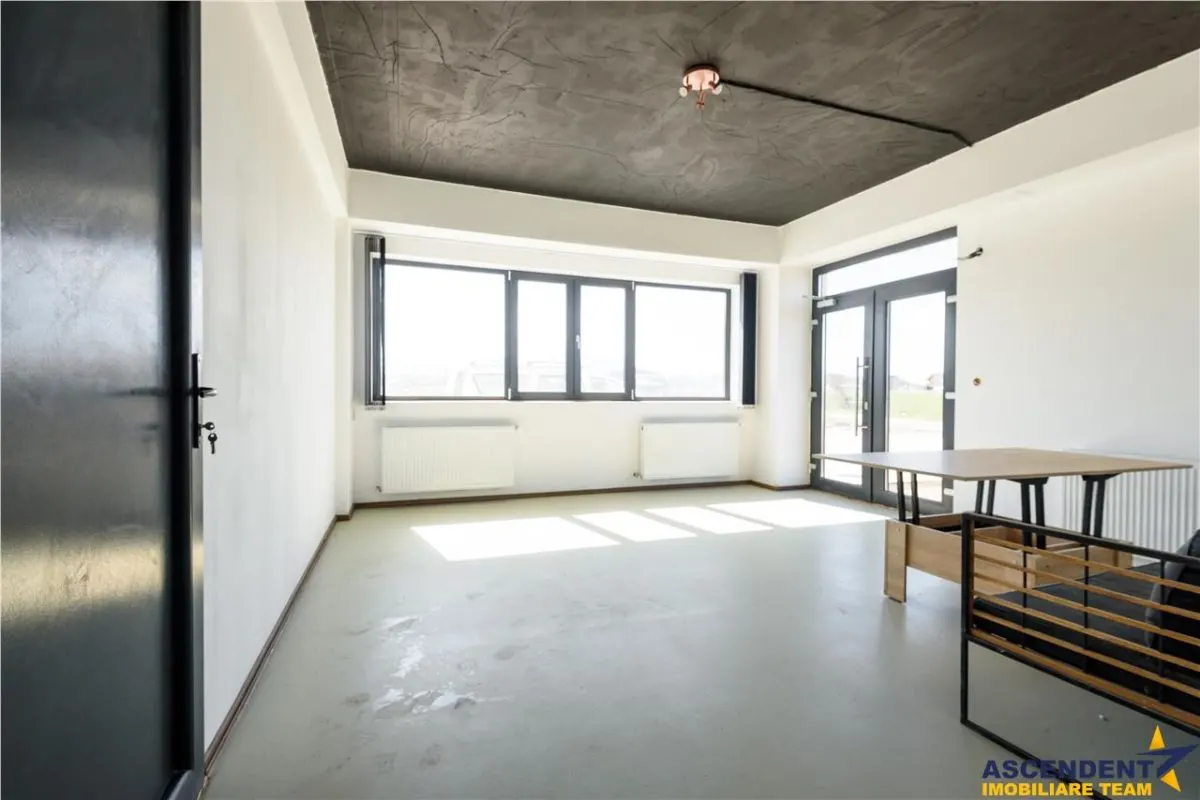 Hala moderna +3.000mp curte, conditii optime, exterior Brasov - foto 6