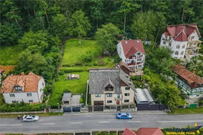 Vila cu potential de pensiune,2 garaje,teren 1.080 mp,strada Marasesti, Brasov - foto 5