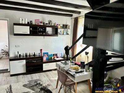 Casa 3camere, renovata, mobilata, utilata, 120mp, teren 500mp Vulcan, Brasov - foto 3
