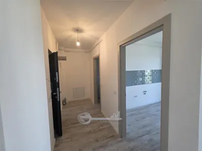 Apartament o camere decomandat - Rediu - foto 3