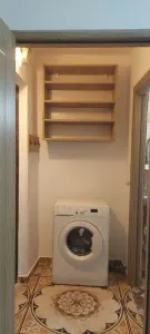 Garsoniera in bloc de apartamente  Podu Ros liceul Emil Racovita - foto 6