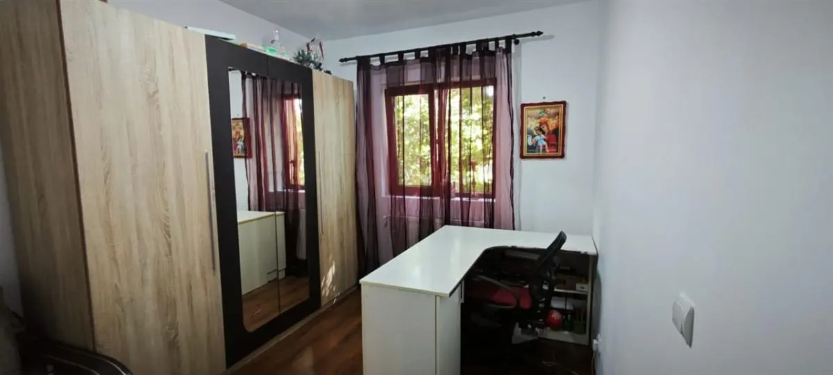 Vila individuala 5 camere Lunca Cetatuii--650 EURO - foto 4