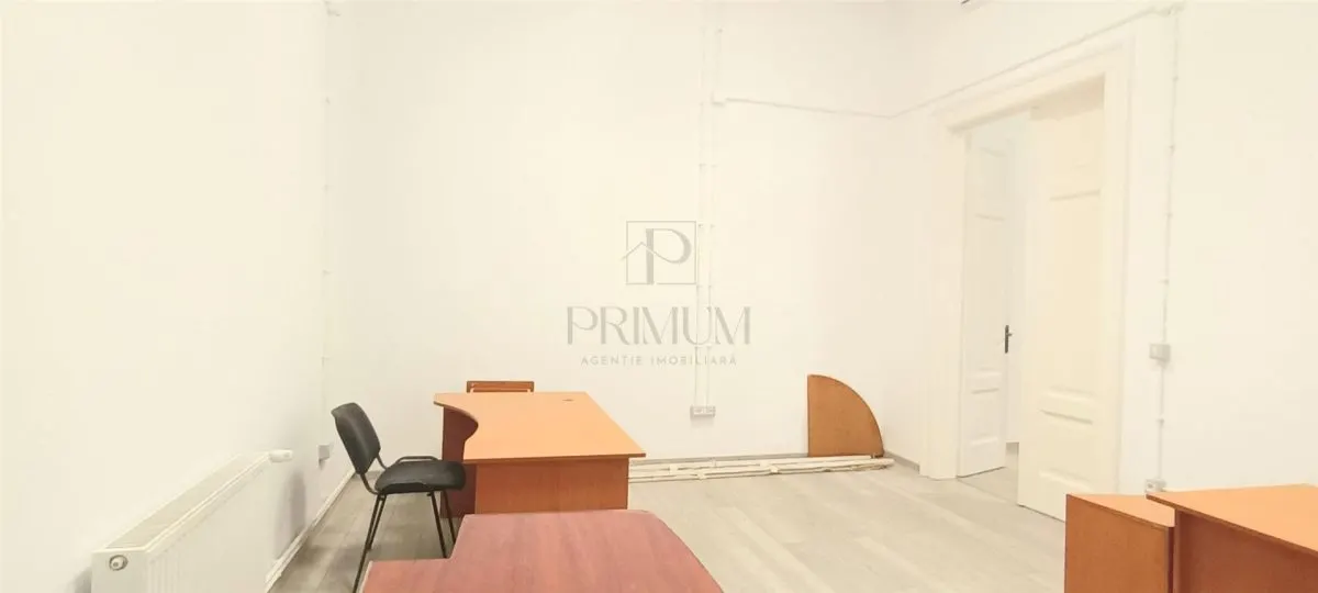 Spatiu birouri renovat nou, cladire istorica langa tribunal -  P - ta Unirii - foto 11