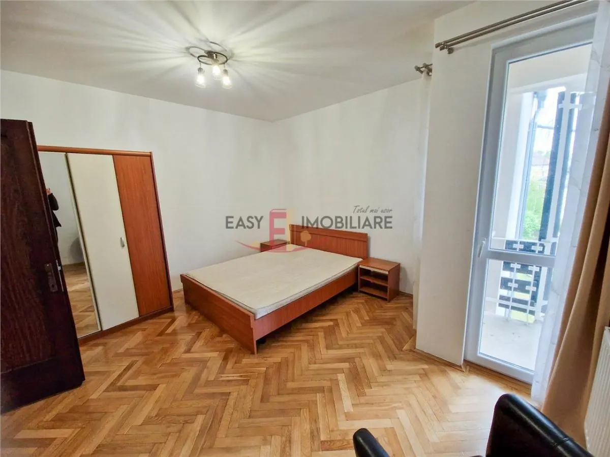 Apartament 4 camere, UMF, central, Targu Mures - foto 12