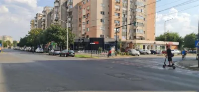 Spatiu in intersectie pe colt, Calea Aurel Vlaicu -Fortuna - foto 2