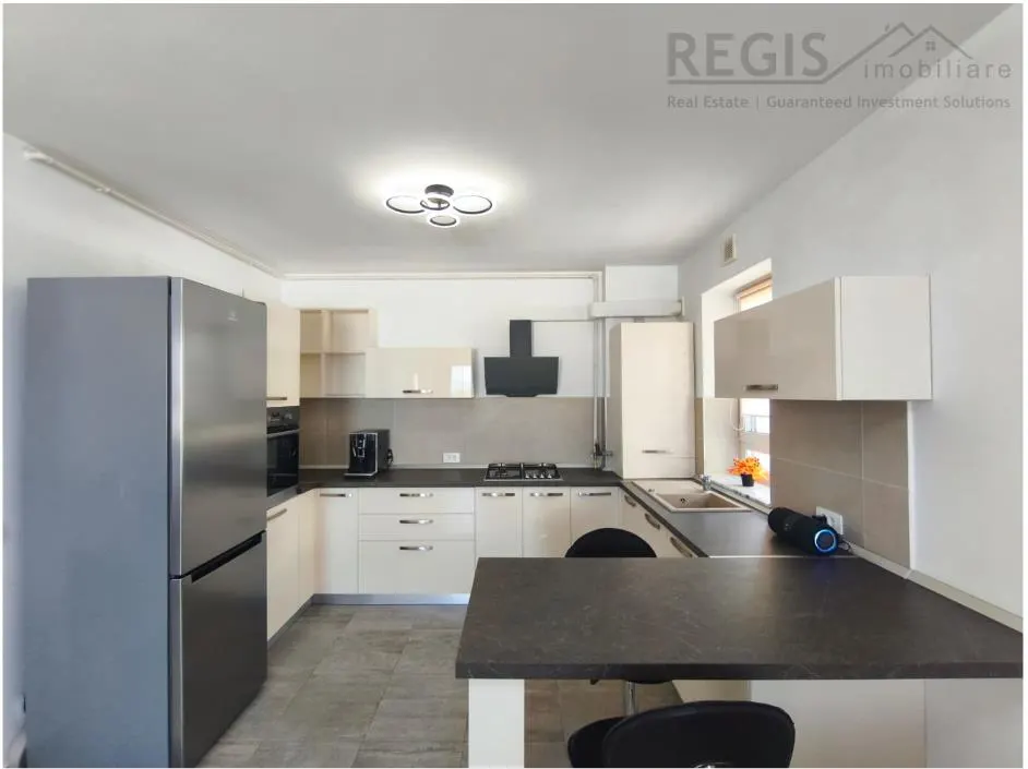 Apartament 2 camere cu parcare si boxa  Kasper Coresi - foto 12