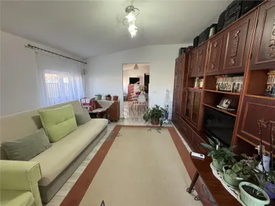 Apartament cu 2 camere si terasa, zona Decebal - foto 2