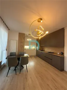 Apartament 3 camere - Penthouse in Tractorul, 71 mp - Brasov - foto 6