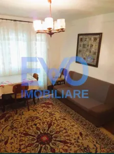 Apartament de inchiriat cu 2 camere, etaj intermediar, Podu Ros - foto 2