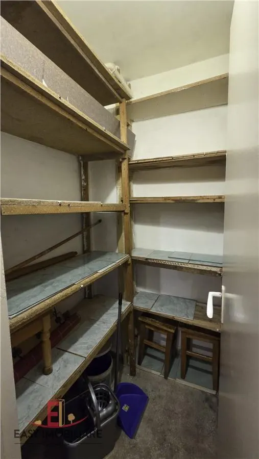 Apartament 2 camere, etaj 1, pe Bld. 1848 , decomandat, cu lift. - foto 7