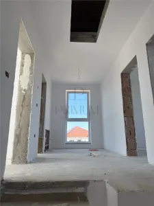 MOSNITA NOUA - 4 CAMERE - BUCATARIE INCHISA - LIVING SPATIOS - foto 6